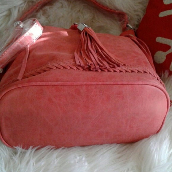 🆕Dolce Vita bucket handbag💖 - Picture 5 of 7